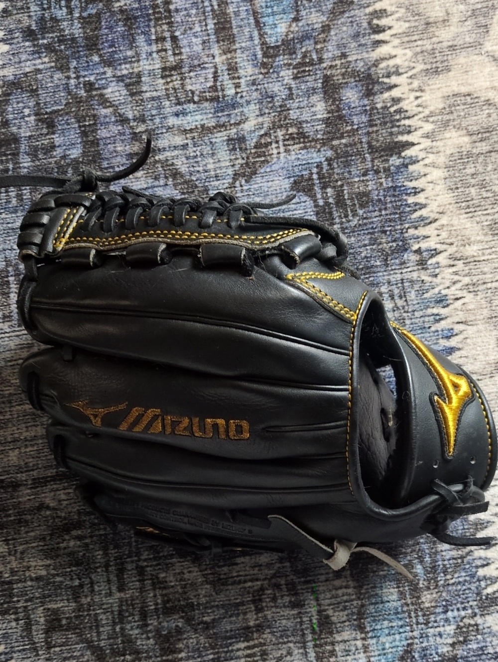 Mizuno Pro 11.5 Inch - Picture 3 of 3